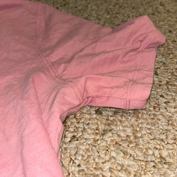 Old Navy Crewneck T-Shirt - Picture 2 of 3